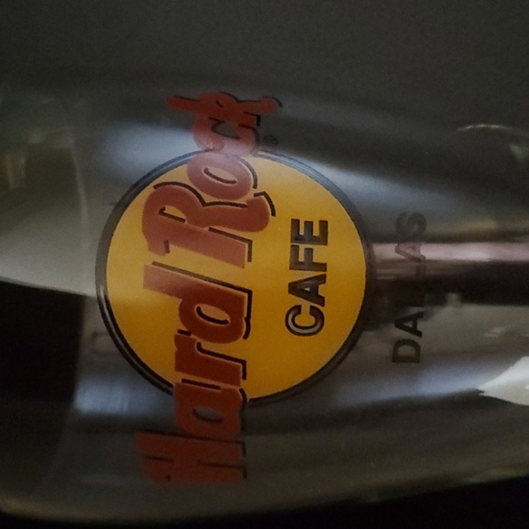 Hard Rock Cafe DALLAS Logo Pint Glass - Picture 2 of 3